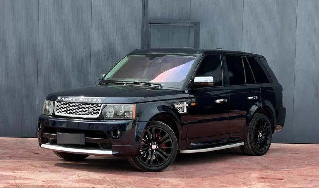Jepet me qera Range Rover Sport Autobiography duke filluar nga 100 Euro dita