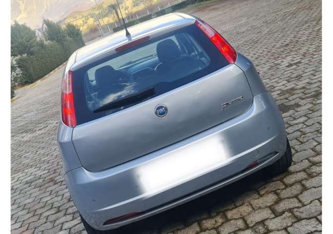 Jepet me qera Fiat Punto duke filluar nga 30 euro ne dite