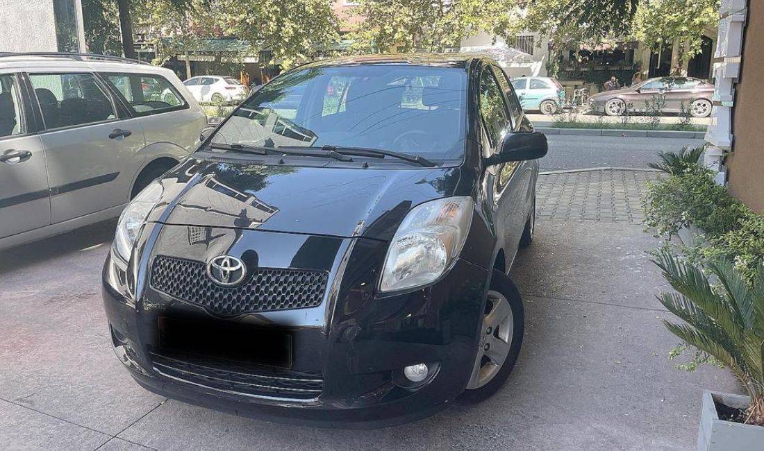 Jepet me qera Toyota Yaris duke filluar nga 25 euro dita