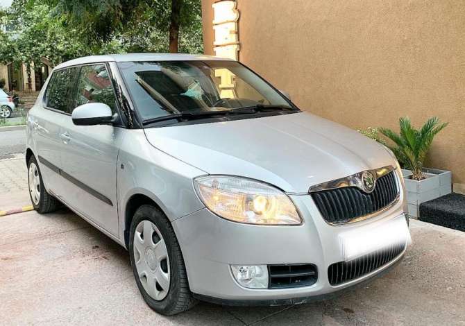 Jepet me qera Skoda Fabia duke filluar nga 30 euro dita