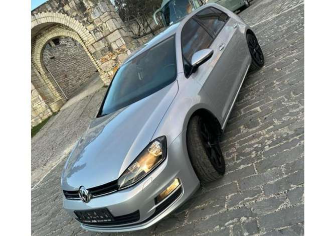 Jepet me qera Makina Volkswagen Golf 7 duke filluar nga 40 euro dita