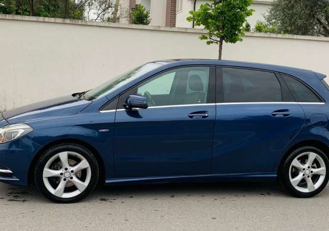 Car Rental in Tirana - 30 Euro