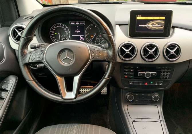 Car Rental in Tirana - 30 Euro