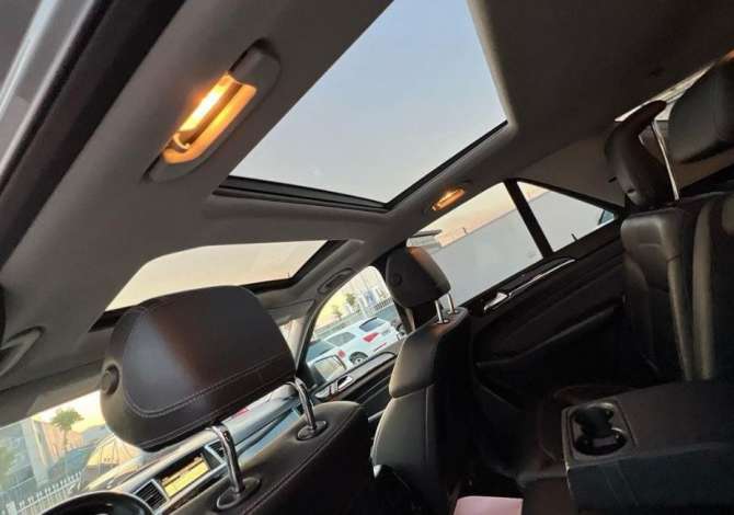 Makina me qera ne Tirane - 65 Euro