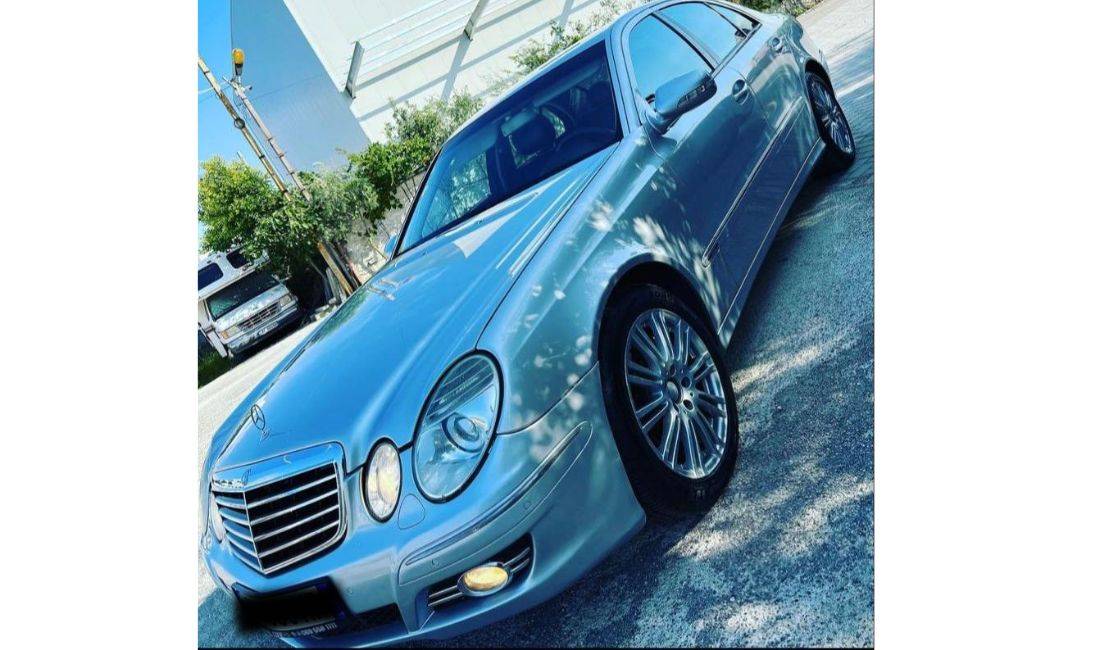 Jepet me qera Mercedes Benz E320 EVO duke filluar nga 35 euro ne dite