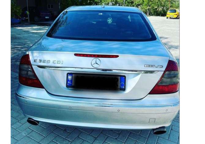 Jepet me qera Mercedes Benz E320 EVO duke filluar nga 35 euro ne dite