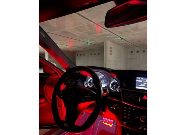 Jepet me qera Mercedes Benz E Class duke filluar nga 60 euro dita 