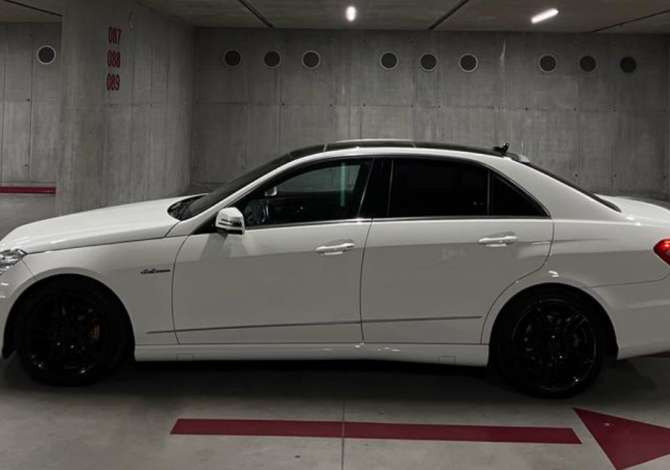Jepet me qera Mercedes Benz E Class duke filluar nga 60 euro dita 