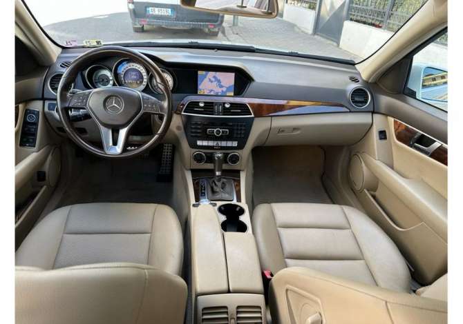Auto in Vendita a Tirana, Mercedes-Benz, 2012 Benzine,Kambio Automatik Pagamento 10,000  Euro.
