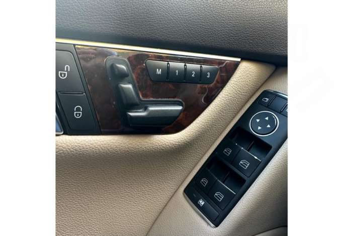 Auto in Vendita a Tirana, Mercedes-Benz, 2012 Benzine,Kambio Automatik Pagamento 10,000  Euro.