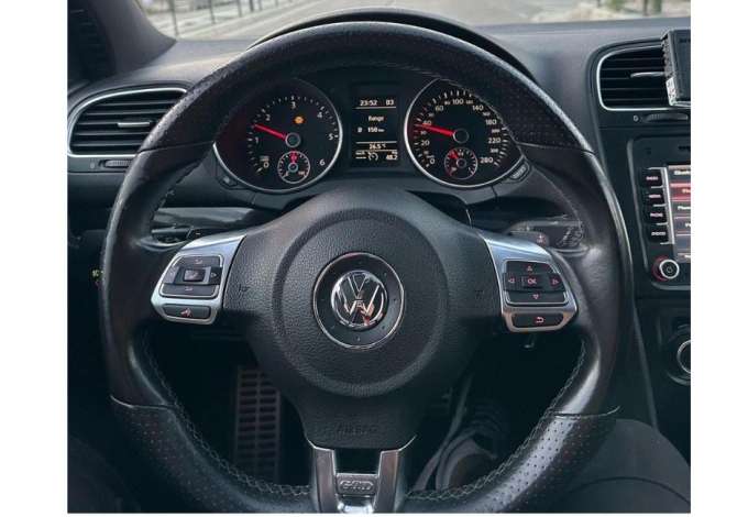 Auto in Vendita a Tirana - 9,900 Euro