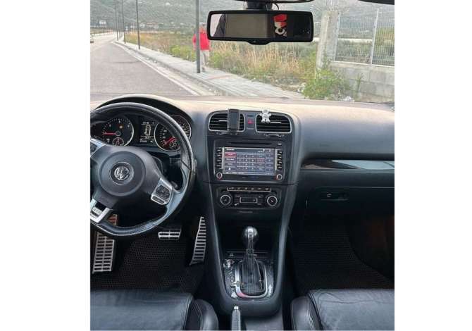 Auto in Vendita a Tirana - 9,900 Euro