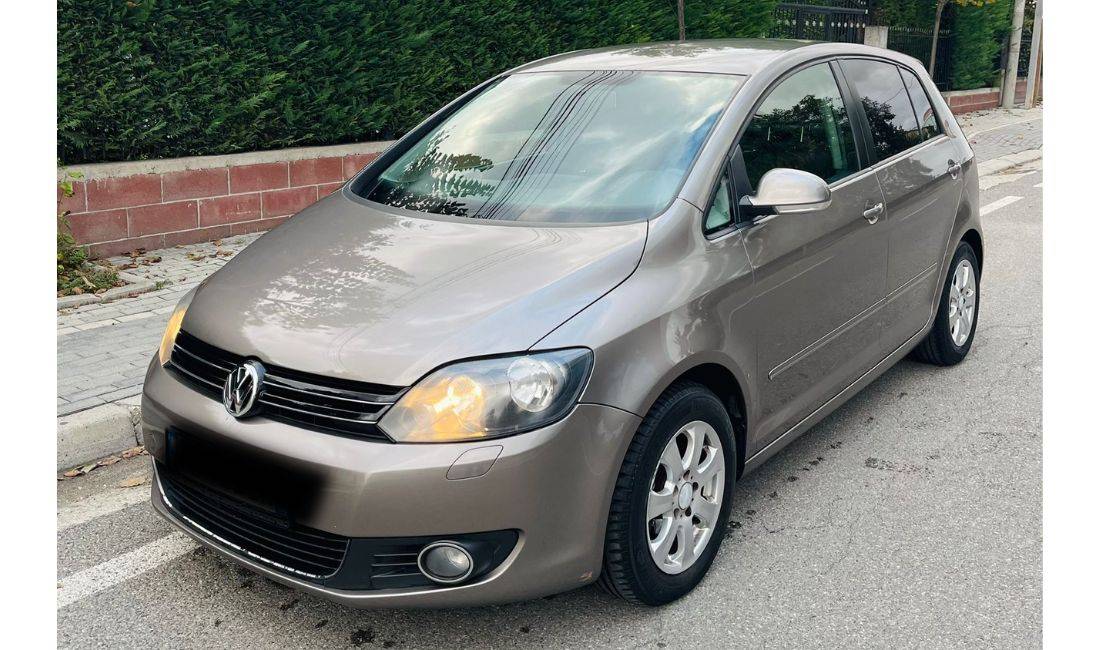 Jepet me qera  Golf 6 plus per 30 euro dita 