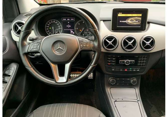 Auto in Vendita a Tirana, Mercedes-Benz, 2013 Diesel,Kambio Automatik Pagamento 9,000  Euro.