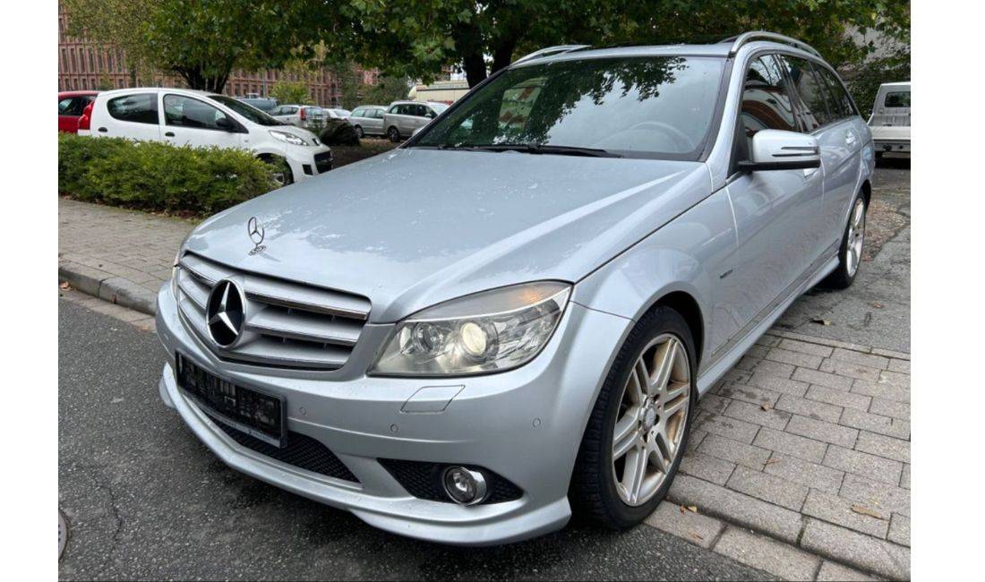 Auto in Vendita a Tirana, Mercedes-Benz, 2010 Diesel,Kambio Automatik Pagamento 7,500  Euro.