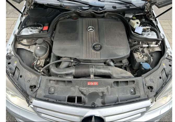 Auto in Vendita a Tirana - 7,500 Euro