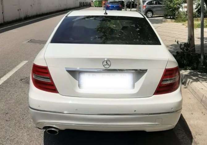 Noleggio Auto a Tirana - 55 Euro