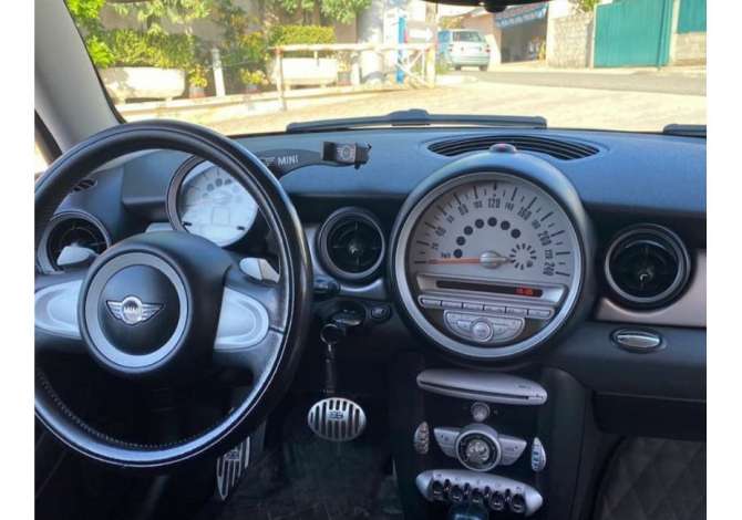 Noleggio Auto a Tirana - 35 Euro