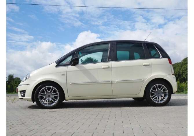 Noleggio Auto a Tirana - 35 Euro