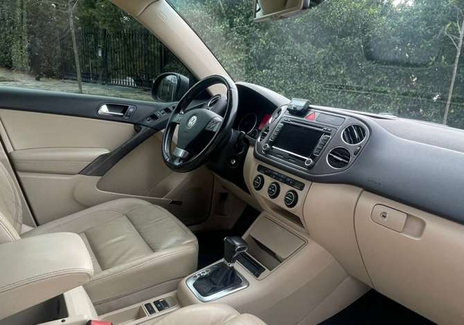 Jepet me qera makina Volkswagen Tiguan duke filluar nga 40 Euro 