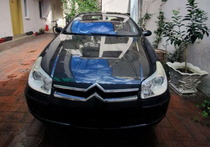 Jepet me Qera Makina Citroen C5 me qera ditore 25 Euro