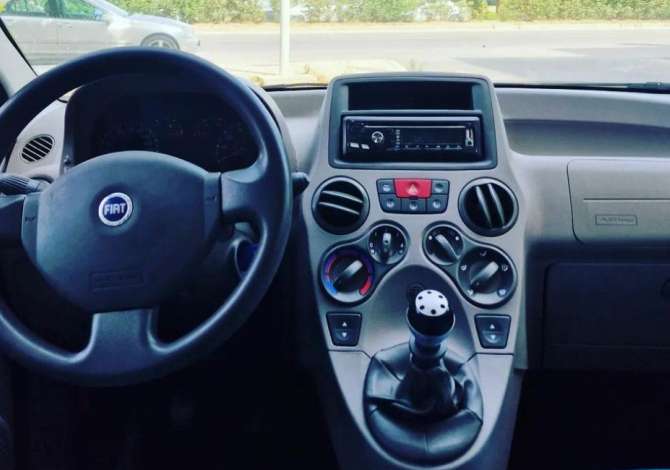 Noleggio Auto a Valona - 25 Euro