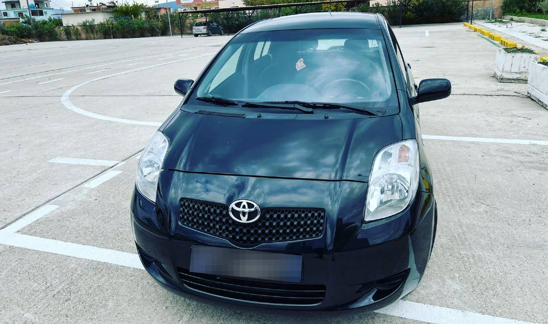 Jepet me Qera makina Toyota Yaris duke filluar nga 25 Euro dita 