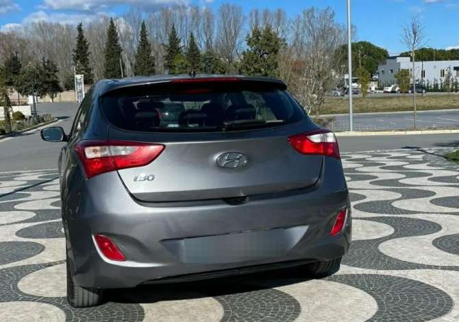 Jepet me qera Hyundai i30 duke filluar nga 40 euro dita