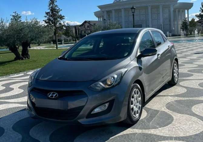 Jepet me qera Hyundai i30 duke filluar nga 40 euro dita