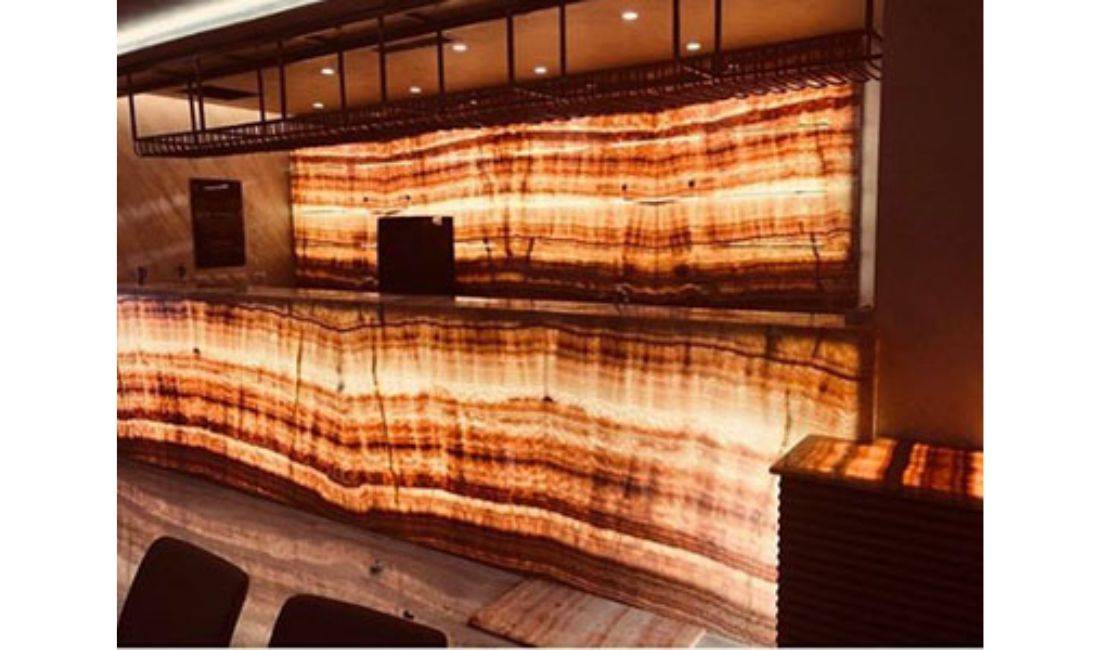 Kompani e specializuar ne perpunimin e gurit dhe mermerit dekoratik per shkalle, kuzhina, shtepi, zyra etj.