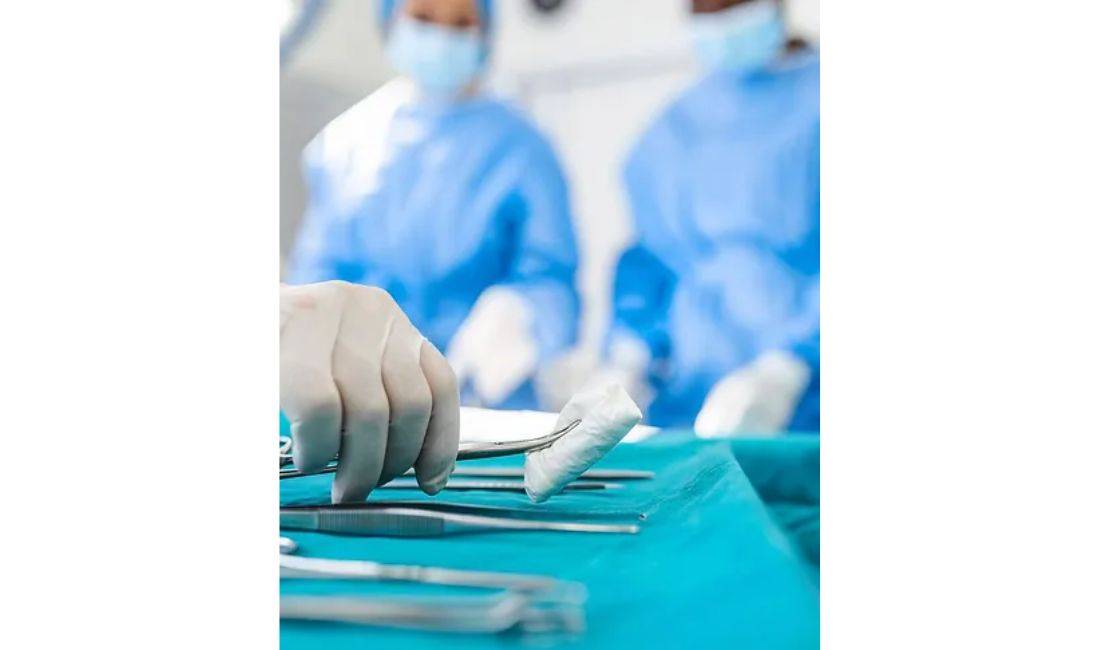 Klinik Gjinekologjike ofron sherbime per ndjekje shtatezanise, procedura kirurgjikale mini-invazive dhe procedura te vecanta 