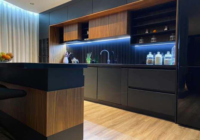 Servizi di srredamento a Tirana - 0 