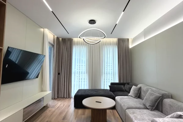  JEPET ME QIRA APARTAMENT 2+1 + PARKIM – UNIVERS CITY
