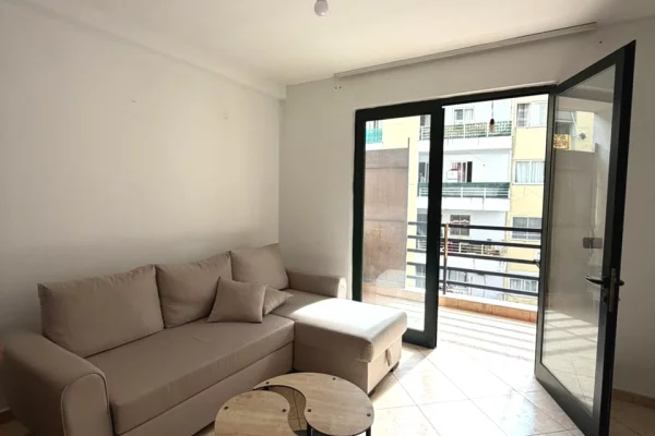 JEPET ME QIRA APARTAMENT 1+1-Yzberisht