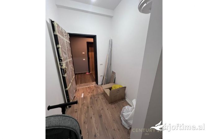 Apartament 1+1 me Qera tek Liqeni i Thate! 