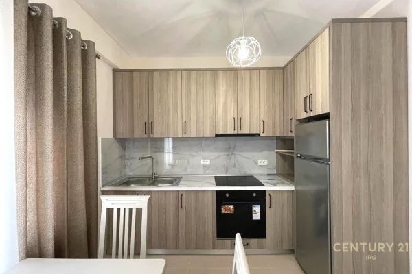 Shtepi me qera Apartament ne Tirane, 1+1, Mobilimi E mobiluar, Pagesa 50,000  Leke.