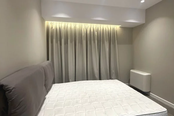 Shtepi me qera Apartament ne Tirane, 2+1, Mobilimi E mobiluar, Pagesa 2,500  Euro.