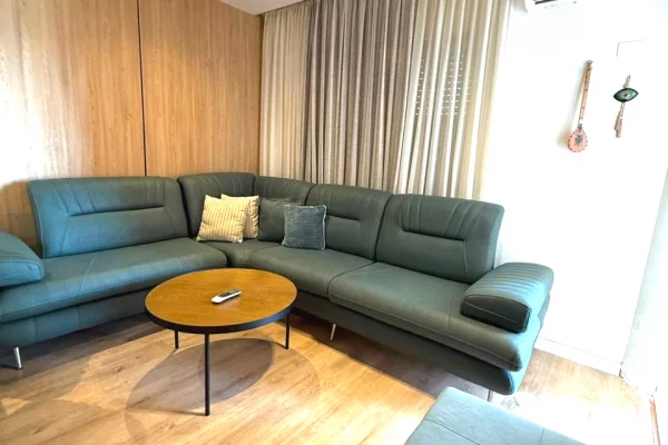 Shitet Apartament 1+1 | Golem, Durrës