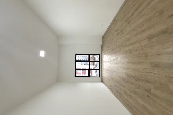 Shtepi ne shitje Apartament ne Tirane, 2+1, Mobilimi Bosh, pa mobiluar, Pagesa 190,000  Euro.