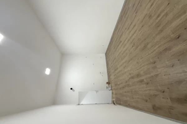 Shtepi ne shitje Apartament ne Tirane, 2+1, Mobilimi Bosh, pa mobiluar, Pagesa 190,000  Euro.