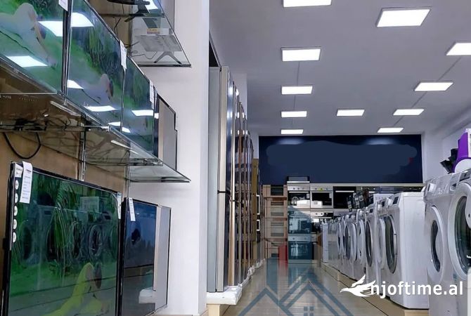 Ambient biznesi ne shitje 1+1 ne Lushnje - 9,999 Euro