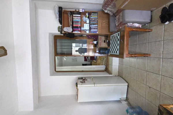 Shtepi ne shitje Apartament ne Lushnje, 2+1, Mobilimi E mobiluar, Pagesa 99,000  Euro.