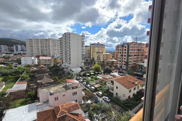 Shtepi ne shitje Apartament ne Lushnje, 2+1, Mobilimi E mobiluar, Pagesa 9,900,000  Leke.