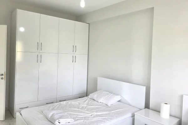 Shtepi ne shitje Apartament ne Lushnje, 2+1, Mobilimi E mobiluar, Pagesa 9,900,000  Leke.