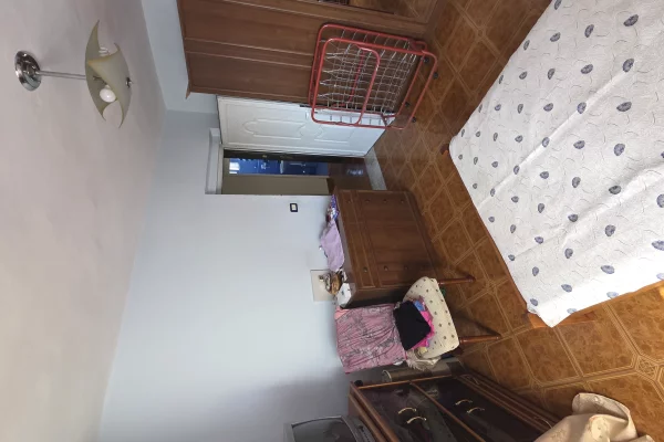 Shtepi ne shitje Apartament ne Lushnje, 2+1, Mobilimi E mobiluar, Pagesa 4,900,000  Leke.