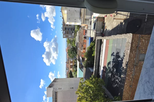 Shtepi ne shitje Apartament ne Lushnje, 2+1, Mobilimi E mobiluar, Pagesa 4,900,000  Leke.