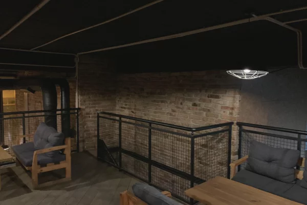 NJESI BIZNESI BAR–KAFE NE SHITJE BULEVARDI PALMAVE LUSHNJE