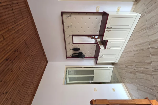 Shtepi ne shitje Vila Luksoze ne Lushnje, 2+1, Mobilimi E mobiluar, Pagesa 278,000  Euro.