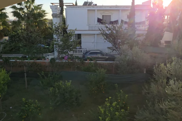 Shtepi ne shitje Shtepi Private ne Lushnje, 2+1, Mobilimi Bosh, pa mobiluar, Pagesa 175,000  Euro.