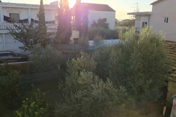 Shtepi ne shitje Shtepi Private ne Lushnje, 2+1, Mobilimi Bosh, pa mobiluar, Pagesa 175,000  Euro.